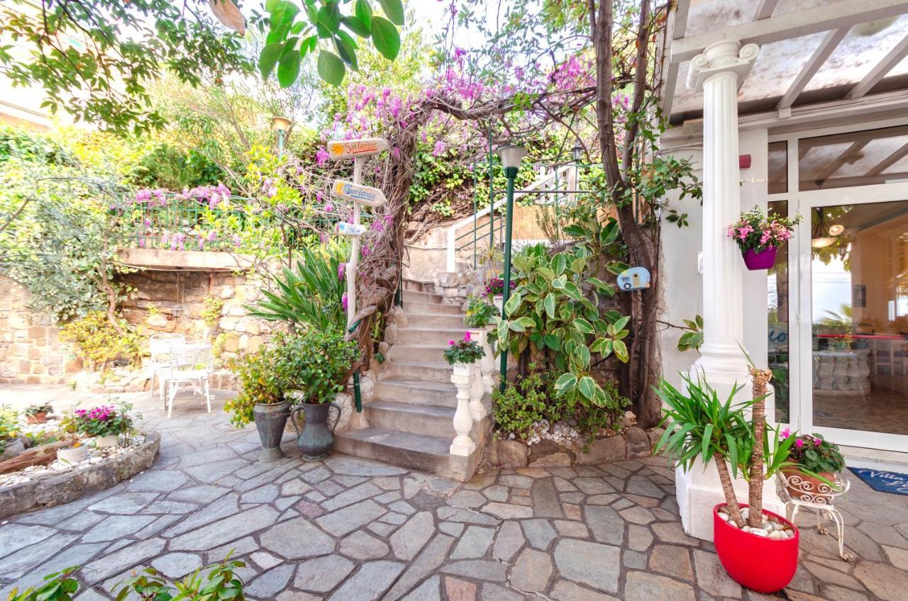 Hotel Villa La Brise 산레모 외부 사진
